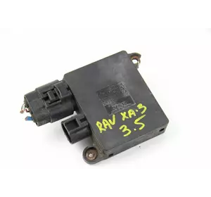 Блок управления вентиляторами 3.5 Toyota RAV-4 III 2005-2012 8952726020 (51597)