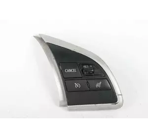 Кнопки управления на руль RH Mitsubishi Outlander (GF) 2012- 8602A059 (71867)