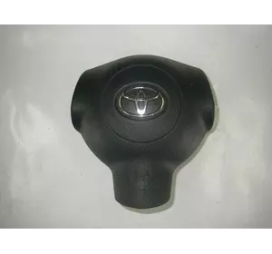 Подушка безопасности в руль 03-05 под мульти-руль Toyota RAV-4 II 2000-2005 4513042140C0 (2913)