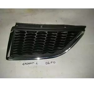 Решетка радиатора левая DEPO Mitsubishi Galant (DJ) 2003-2012  (2576)