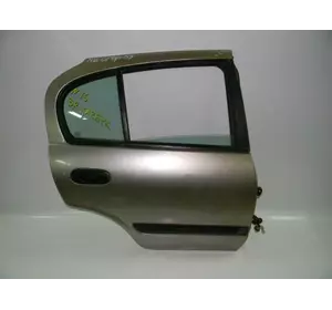 Дверь задняя правая хетчбек Nissan Almera (N16) 2000-2006 821525M430 (5659)
