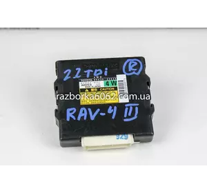 Блок управления раздаточной коробки 2.2 Toyota RAV-4 III 2005-2012 8963042020 (29577)